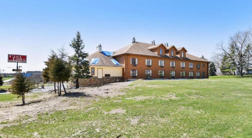 Casa Loma Inn & Suites By Oyo Davenport Ia Near I-80 ภายนอก รูปภาพ
